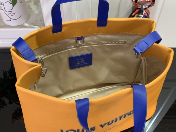 루이비통 쇼퍼백 MM M24457 옐로우 레플리카 미러급 SA급 S급 고퀄리티 최상급 하이엔드 토트백 가방 [남성여성공용] 3