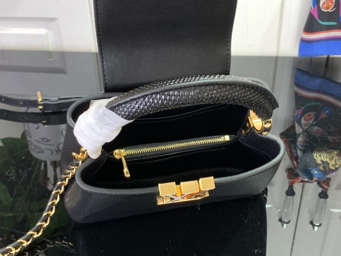 루이비통 카퓌신 미니 M25611 블랙 레플리카 미러급 SA급 S급 고퀄리티 최상급 하이엔드 핸드백 크로스백 가방 [여성] 3