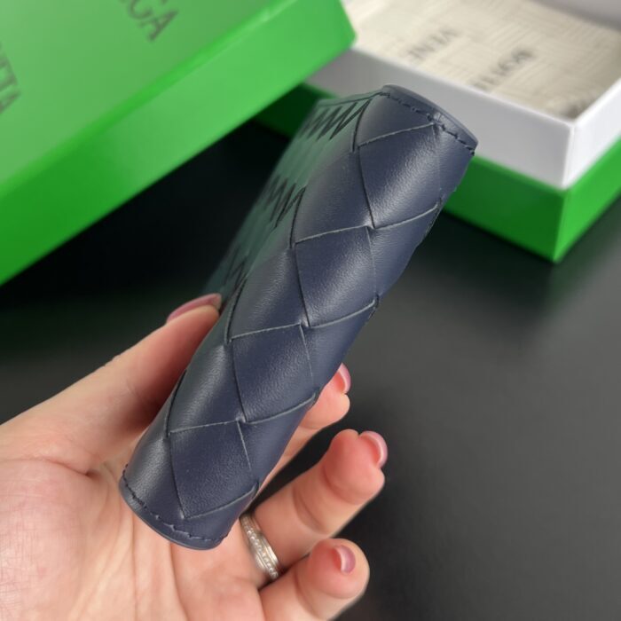 보테가베네타 편직 반지갑 605721 올리브 라이트 네이비 레플리카 미러급 SA급 S급 고퀄리티 최상급 하이엔드 지갑 [남성여성공용] 5