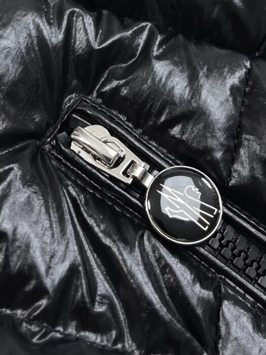 몽클레어 여성용 슬림 패딩 블랙 레플리카 미러급 SA급 S급 고퀄리티 하이엔드 최상급 의류 [여성] 10