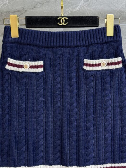 샤넬 네이비 블루 스커트 레플리카 미러급 SA급 S급 고퀄리티 하이엔드 최상급 의류 [여성] 4