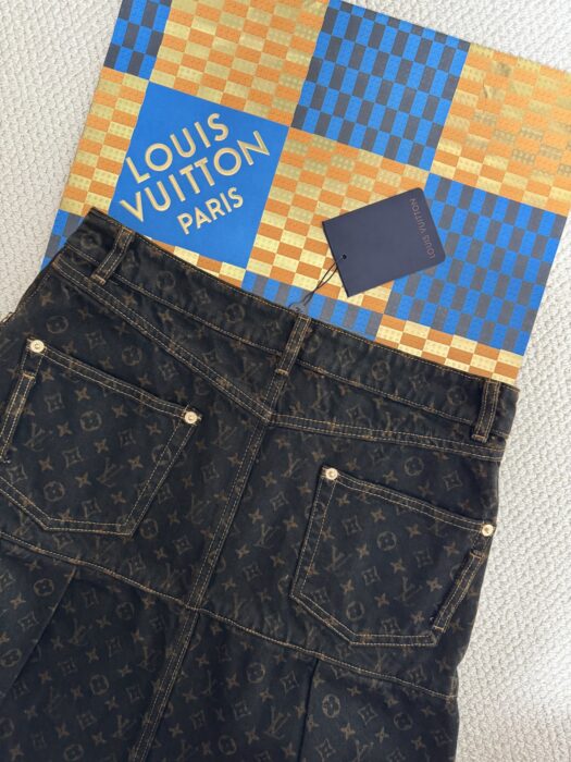 루이비통 모노그램 데님 플리츠 스커트 레플리카 미러급 SA급 S급 고퀄리티 하이엔드 최상급 의류 [여성] 15