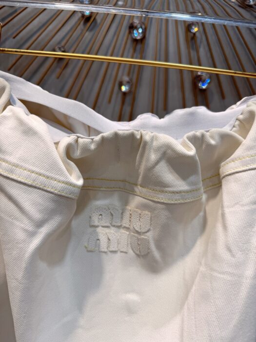 미우미우 업사이클드 데님 자켓&스커트 레플리카 미러급 SA급 S급 고퀄리티 하이엔드 최상급 의류 [여성] 14