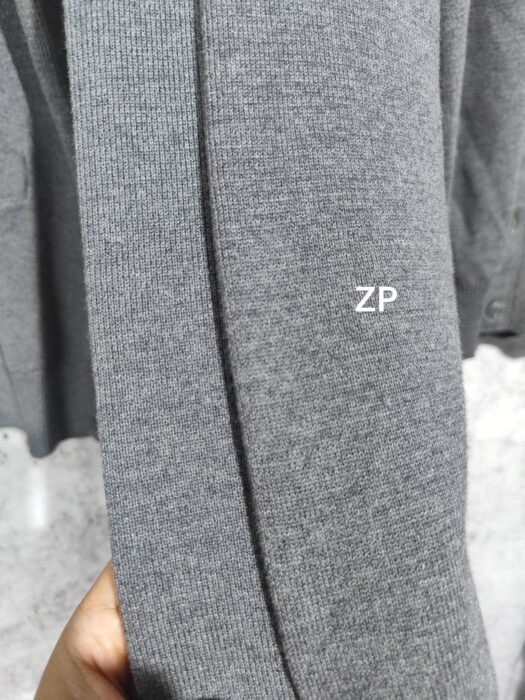 톰브라운 4bar 사선 순면 가디건 그레이 레플리카 미러급 SA급 S급 고퀄리티 하이엔드 최상급 의류 [남성여성공용] 12