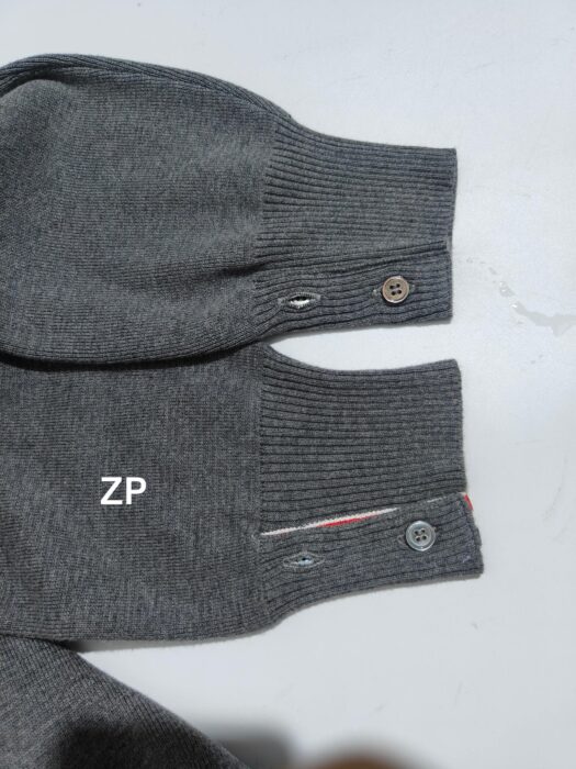 톰브라운 4bar 사선 순면 가디건 그레이 레플리카 미러급 SA급 S급 고퀄리티 하이엔드 최상급 의류 [남성여성공용] 21