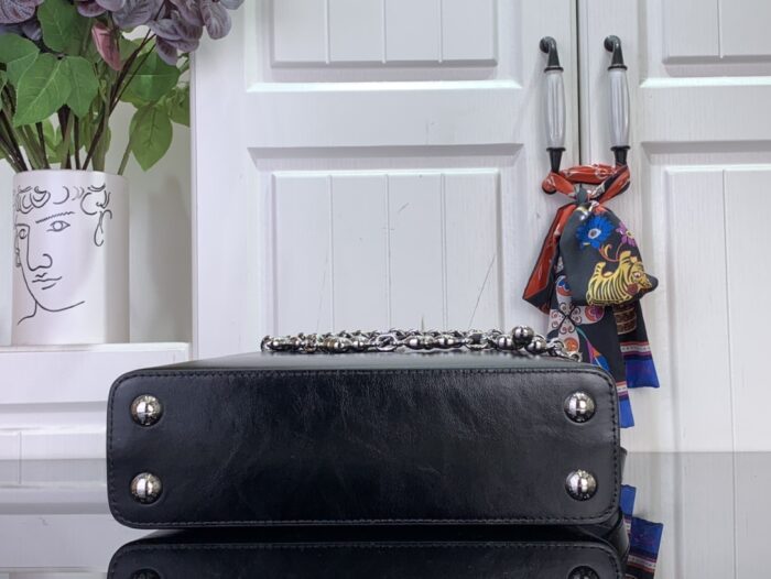 루이비통 카퓌신 이스트 웨스트 BB M25492 블랙 레플리카 미러급 SA급 S급 고퀄리티 최상급 하이엔드 핸드백 숄더백 크로스백 가방 [여성] 5