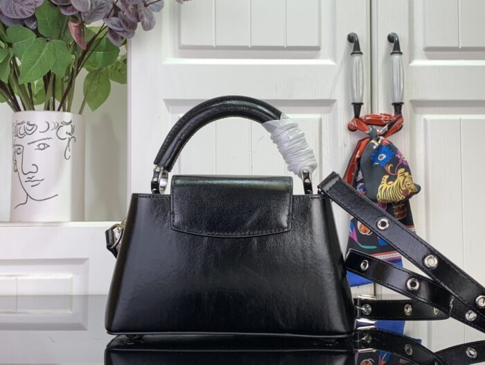 루이비통 카퓌신 이스트 웨스트 미니 M25492 블랙 레플리카 미러급 SA급 S급 고퀄리티 최상급 하이엔드 핸드백 숄더백 크로스백 가방 [여성] 2