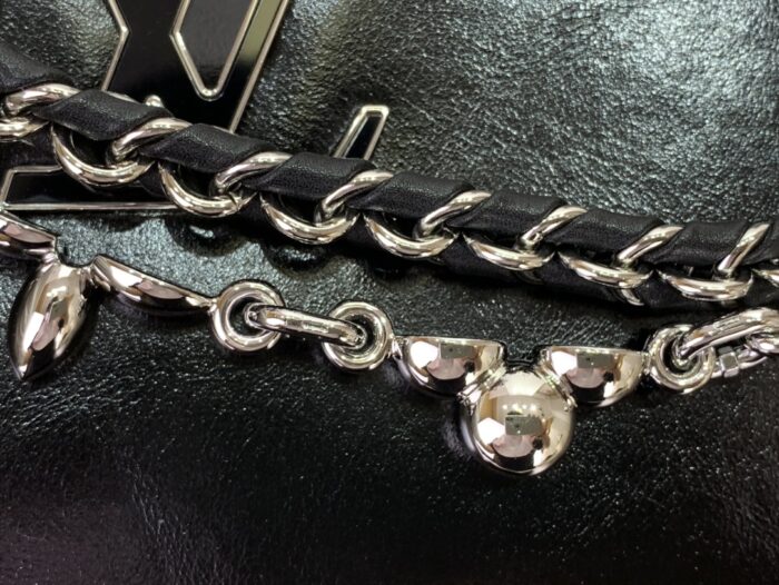 루이비통 카퓌신 이스트 웨스트 미니 M25492 블랙 레플리카 미러급 SA급 S급 고퀄리티 최상급 하이엔드 핸드백 숄더백 크로스백 가방 [여성] 7