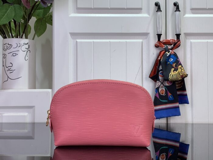 루이비통 코스메틱 파우치백 PM M15198 핑크 레플리카 미러급 SA급 S급 고퀄리티 최상급 하이엔드 가방 [여성]