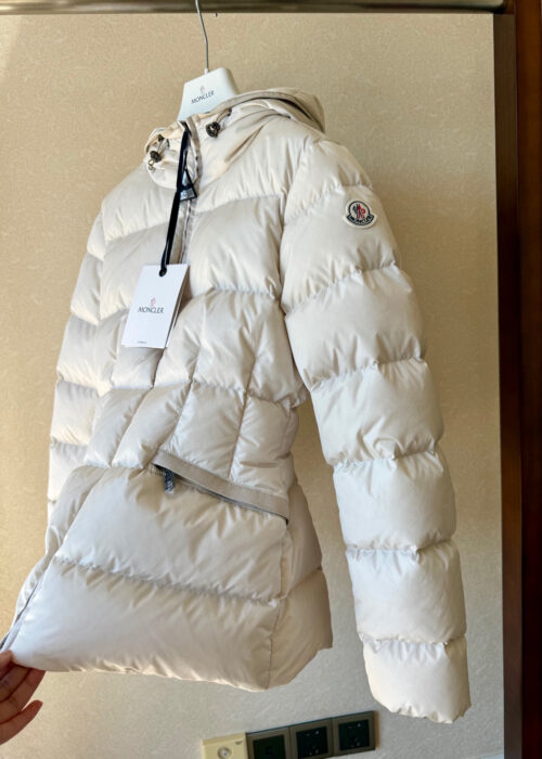 몽클레어 Avoce 후드 쇼트 다운 자켓(2color) 레플리카 미러급 SA급 S급 고퀄리티 하이엔드 최상급 의류 [여성] 10