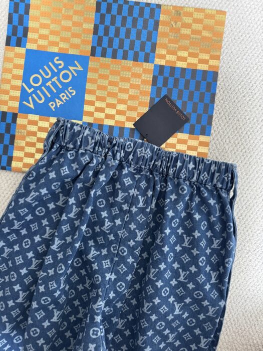 루이비통 모노그램 데님 팬츠 레플리카 미러급 SA급 S급 고퀄리티 하이엔드 최상급 의류 [여성] 13
