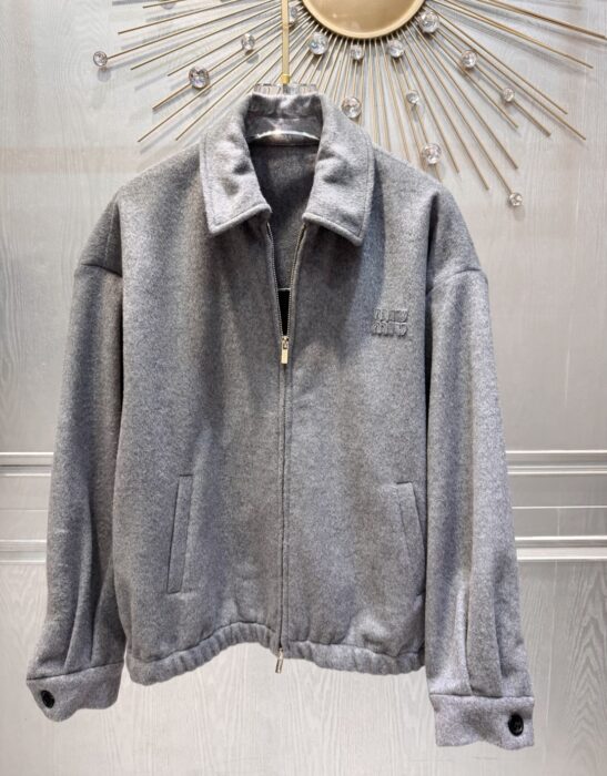 미우미우 더블 캐시미어 블루종 세트 레플리카 미러급 SA급 S급 고퀄리티 하이엔드 최상급 의류 [여성] 4