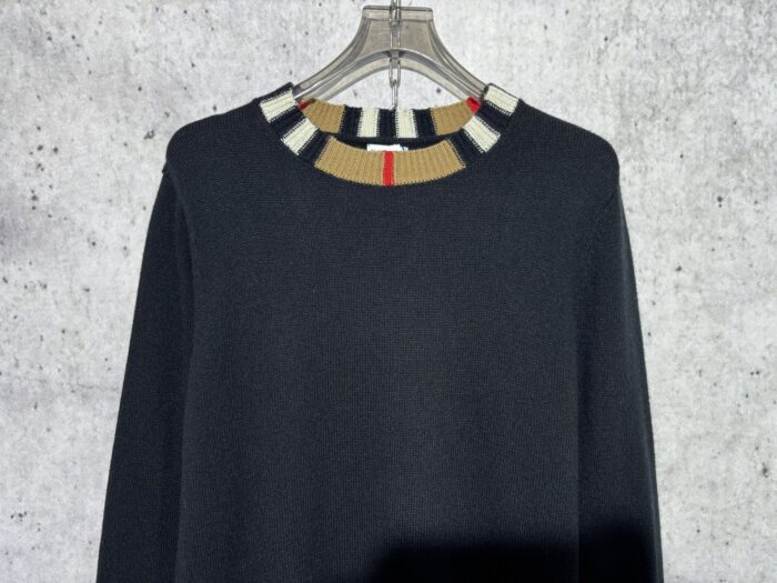 버버리 체크 이음 단색 니트 블랙 레플리카 미러급 SA급 S급 고퀄리티 하이엔드 최상급 의류 [남성여성공용] 5