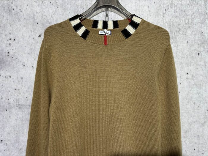 버버리 체크 이음 단색 니트 카키 레플리카 미러급 SA급 S급 고퀄리티 하이엔드 최상급 의류 [남성여성공용] 5