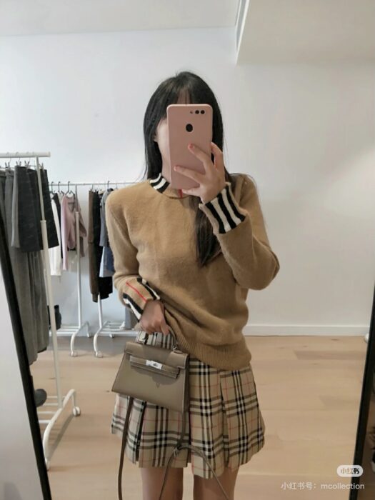 버버리 체크 이음 단색 니트 카키 레플리카 미러급 SA급 S급 고퀄리티 하이엔드 최상급 의류 [남성여성공용] 2