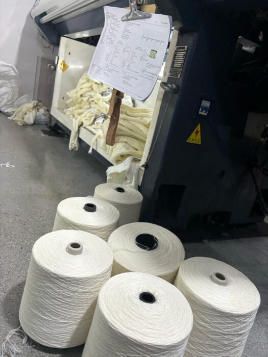 미우미우 모노그램 자카드 단색 단추 가디건 화이트 레플리카 미러급 SA급 S급 고퀄리티 하이엔드 최상급 의류 [여성] 8