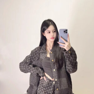 루이비통 니고 다미에 이음 데님 자켓 그레이 레플리카 미러급 SA급 S급 고퀄리티 하이엔드 최상급 의류 [남성여성공용]