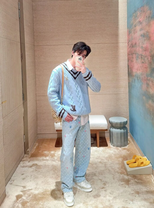 루이비통 Tyler  모노그램 청바지 라이트 블루 레플리카 미러급 SA급 S급 고퀄리티 하이엔드 최상급 의류 [남성여성공용]