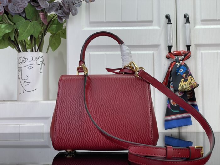 루이비통 클루니 미니 M15229 레드 레플리카 미러급 SA급 S급 고퀄리티 최상급 하이엔드 가방 [여성] 2