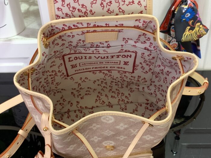 루이비통 몽수리 스몰 M15135 레플리카 미러급 SA급 S급 고퀄리티 최상급 하이엔드 가방 [여성] 3