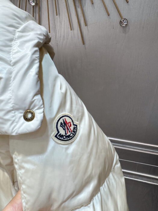 몽클레어 Litte 스퀘어 퀼팅 후드 롱 다운 자켓(2color) 레플리카 미러급 SA급 S급 고퀄리티 하이엔드 최상급 의류 [여성] 7