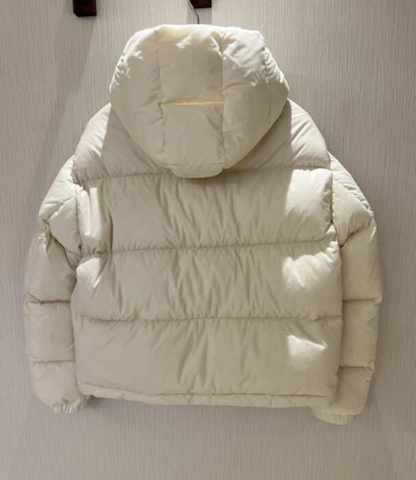 몽클레어 후드 다운 자켓(2color) 레플리카 미러급 SA급 S급 고퀄리티 하이엔드 최상급 의류 [여성] 25