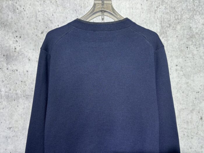 미우미우 모노그램 페이크 레이어링 가디건 네이비 레플리카 미러급 SA급 S급 고퀄리티 하이엔드 최상급 의류 [남성여성공용] 6