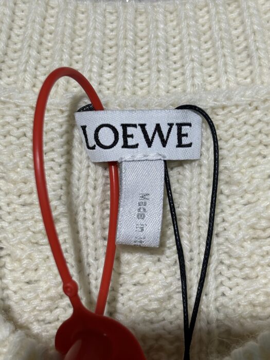 로에베 점보 로고 양털 민소매 화이트 레플리카 미러급 SA급 S급 고퀄리티 하이엔드 최상급 의류 [남성여성공용] 12