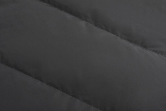 미우미우 모노그램 나일론 패딩 블랙 레플리카 미러급 SA급 S급 고퀄리티 하이엔드 최상급 의류 [남성여성공용] 7