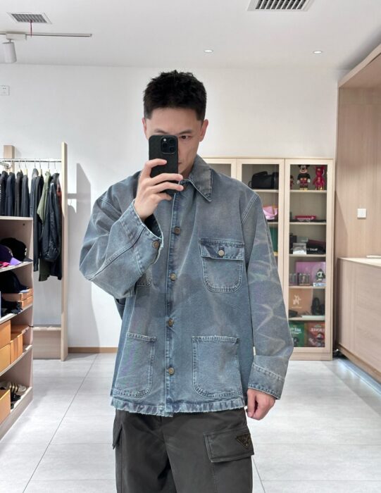 프라다 빈티지 워싱 카고 데님 자켓 레플리카 미러급 SA급 S급 고퀄리티 하이엔드 최상급 의류 [남성여성공용]