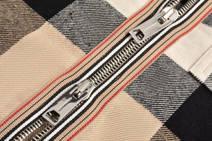 버버리 양털 체크 지퍼 자켓 레플리카 미러급 SA급 S급 고퀄리티 하이엔드 최상급 의류 [남성여성공용] 10