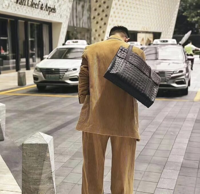 보테가베네타 25SS 숄더백 795102 초콜릿 레플리카 미러급 SA급 S급 고퀄리티 최상급 하이엔드 가방 [남성여성공용]