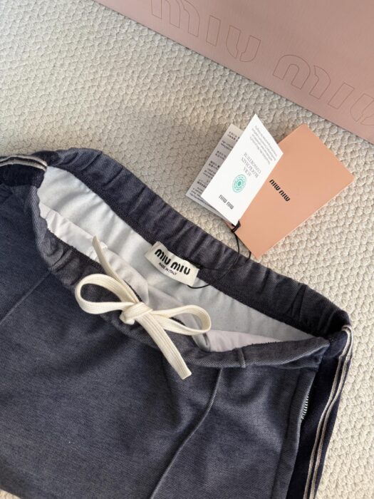 미우미우 스커트 레플리카 미러급 SA급 S급 고퀄리티 하이엔드 최상급 의류 [여성] 13