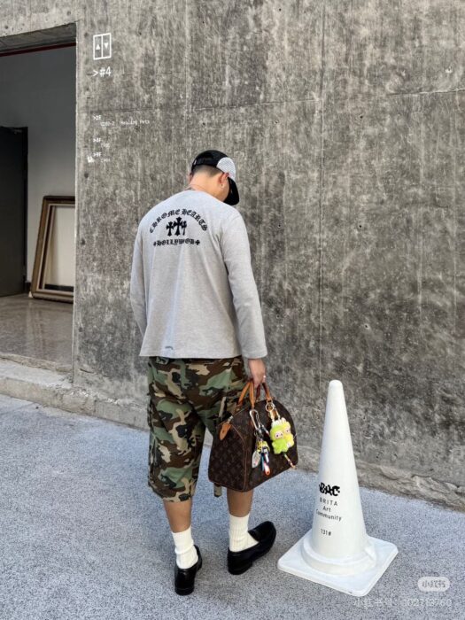 크롬하츠 검정 십자가 긴팔티 그레이 레플리카 미러급 SA급 S급 고퀄리티 하이엔드 최상급 의류 [남성여성공용] 2