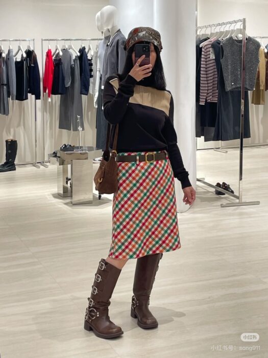 미우미우 대각선 체크 스커트 레플리카 미러급 SA급 S급 고퀄리티 하이엔드 최상급 의류 [여성] 13