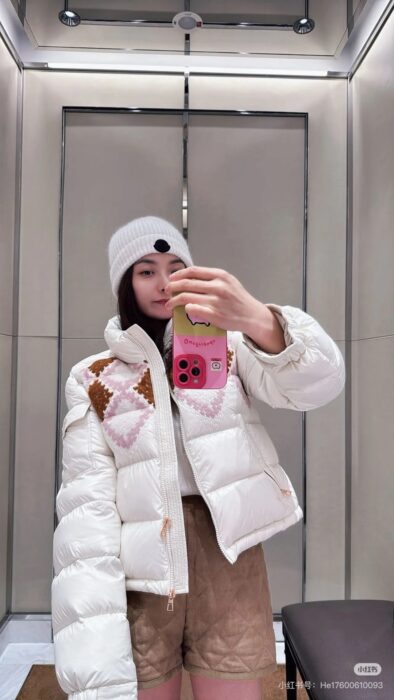 몽클레어 쇼트 다운 자켓 레플리카 미러급 SA급 S급 고퀄리티 하이엔드 최상급 의류 [여성] 12