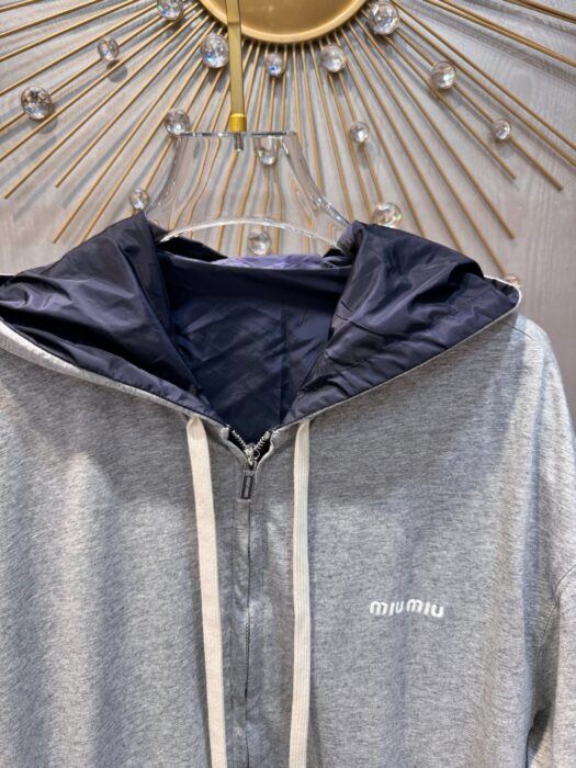 미우미우 저지 및 테크니컬 퐁제 블루종 자켓(2color) 레플리카 미러급 SA급 S급 고퀄리티 하이엔드 최상급 의류 [여성] 15