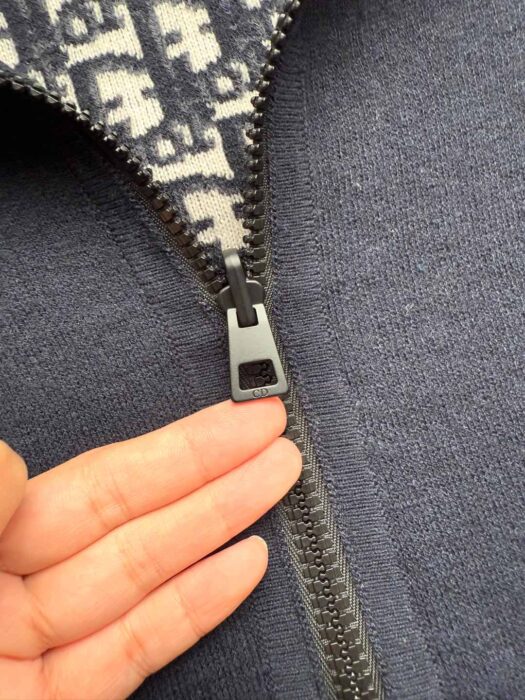 디올 리버서블 가디건 레플리카 미러급 SA급 S급 고퀄리티 하이엔드 최상급 의류 [여성] 5