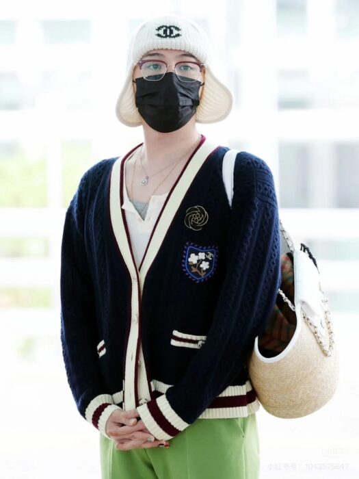 샤넬 네이비 블루 가디건 레플리카 미러급 SA급 S급 고퀄리티 하이엔드 최상급 의류 [여성] 2