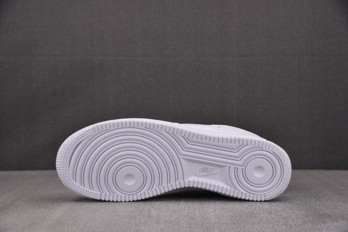 나이키 에어 포스 1 로우 '07 화이트 CW2288-111 레플리카 미러급 SA급 S급 고퀄리티 최상급 하이엔드 신발 [남성여성공용] 4