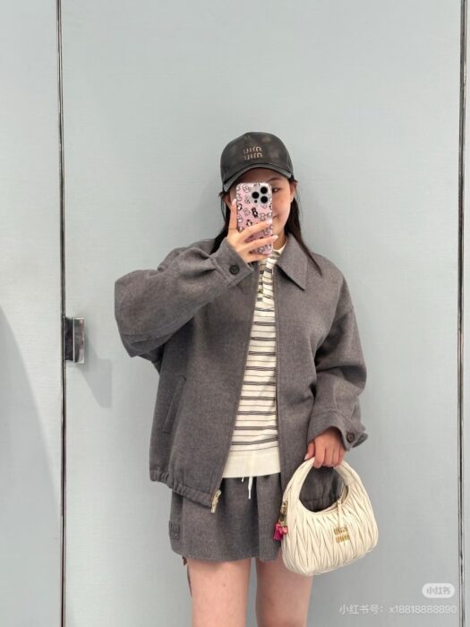 미우미우 더블 캐시미어 블루종 세트 레플리카 미러급 SA급 S급 고퀄리티 하이엔드 최상급 의류 [여성] 23