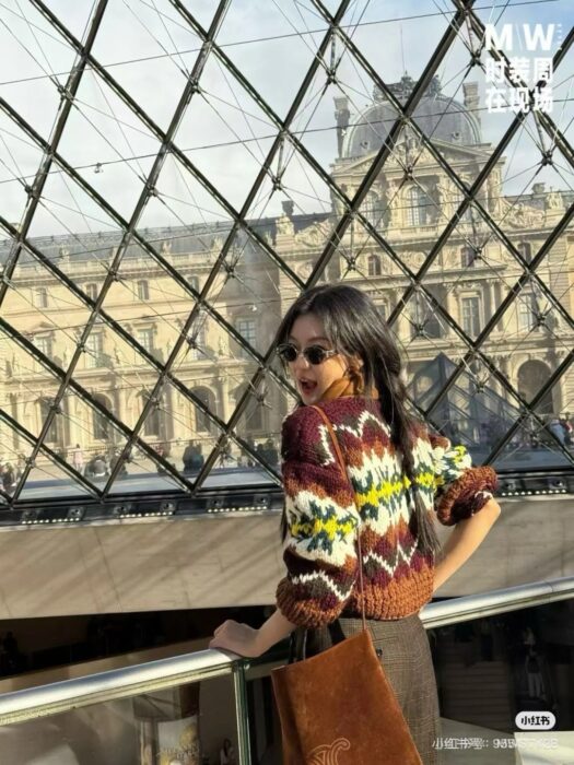 셀린느 크루넥 스웨터 레플리카 미러급 SA급 S급 고퀄리티 하이엔드 최상급 의류 [여성] 14