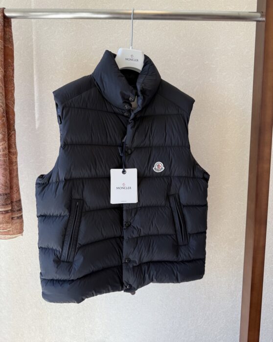 몽클레어 Tibb 다운 베스트 레플리카 미러급 SA급 S급 고퀄리티 하이엔드 최상급 의류 [남성여성공용] 4