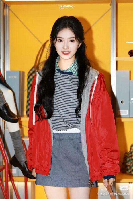 미우미우 저지 및 테크니컬 퐁제 블루종 자켓(2color) 레플리카 미러급 SA급 S급 고퀄리티 하이엔드 최상급 의류 [여성] 20