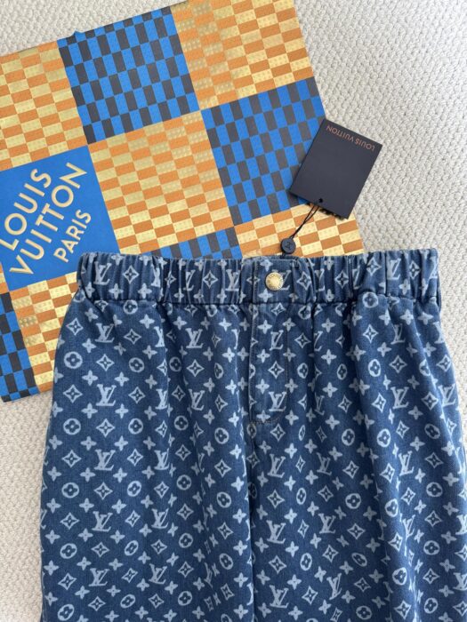루이비통 모노그램 데님 팬츠 레플리카 미러급 SA급 S급 고퀄리티 하이엔드 최상급 의류 [여성] 10