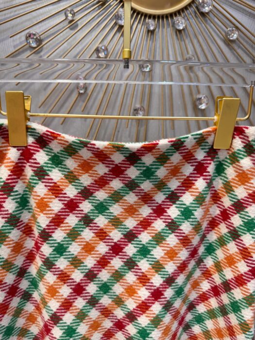 미우미우 대각선 체크 스커트 레플리카 미러급 SA급 S급 고퀄리티 하이엔드 최상급 의류 [여성] 3