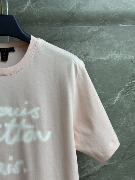 루이비통 네온 로고 티셔츠 레플리카 미러급 SA급 S급 고퀄리티 하이엔드 최상급 의류 [여성] 4