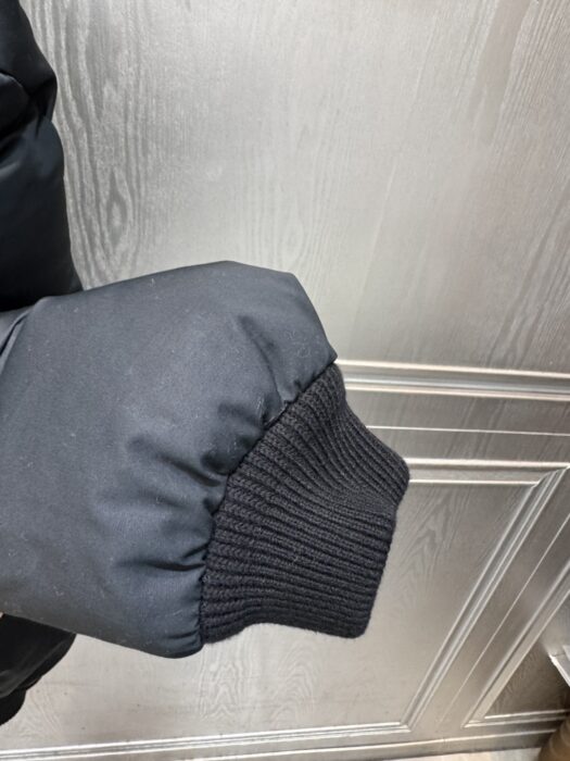 프라다 크롭 컴팩트 포플린 다운 자켓 레플리카 미러급 SA급 S급 고퀄리티 하이엔드 최상급 의류 [여성] 13