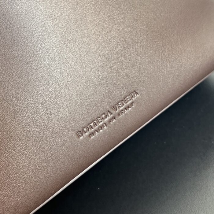 보테가베네타 안디아모 버킷 백 844169 폰단트 레플리카 미러급 SA급 S급 고퀄리티 최상급 하이엔드 가방 [여성] 9