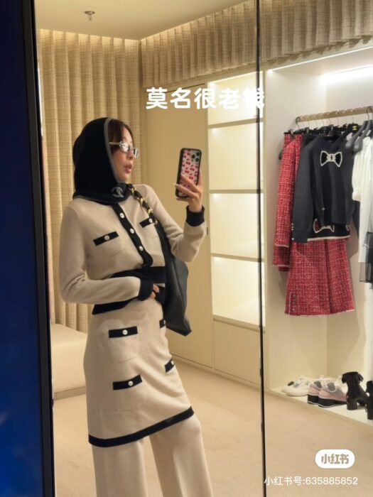 샤넬 콘트라스트 니트 스커트 레플리카 미러급 SA급 S급 고퀄리티 하이엔드 최상급 의류 [여성] 2